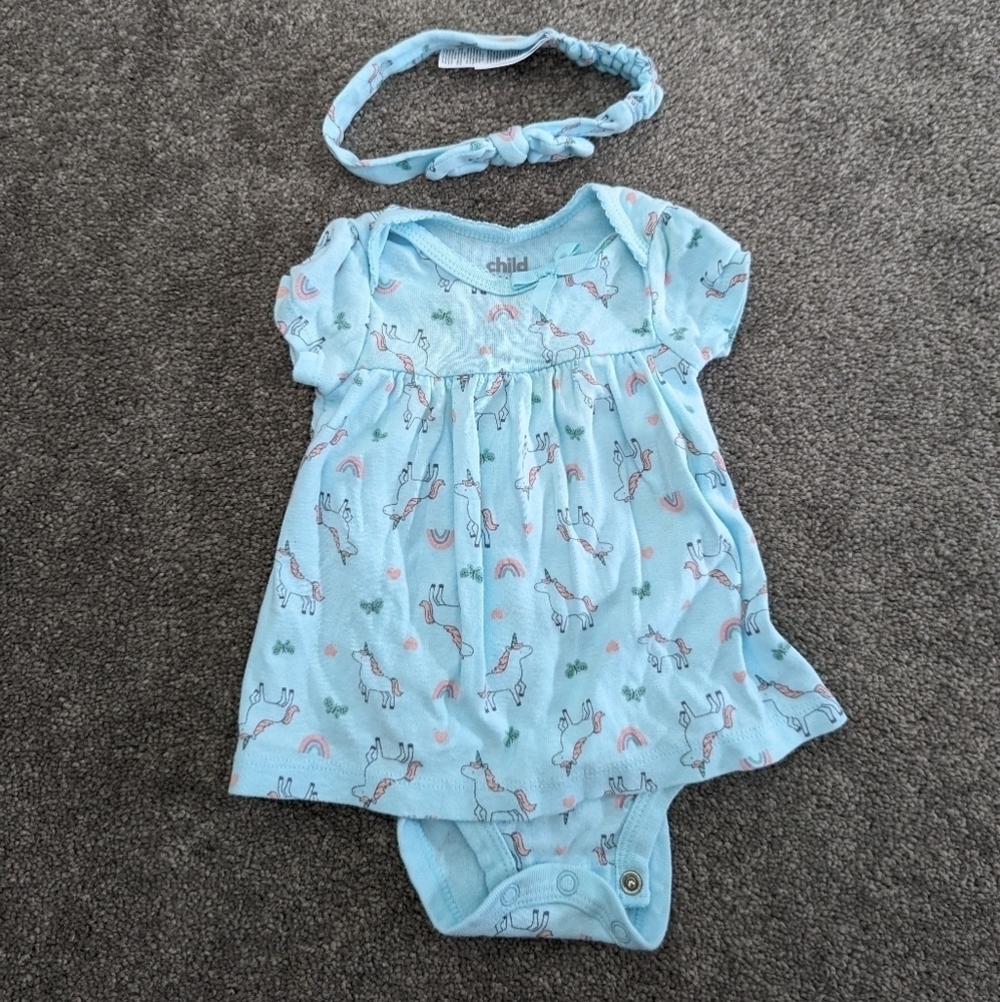 Brand new onesie dress with headband size 0-3 months